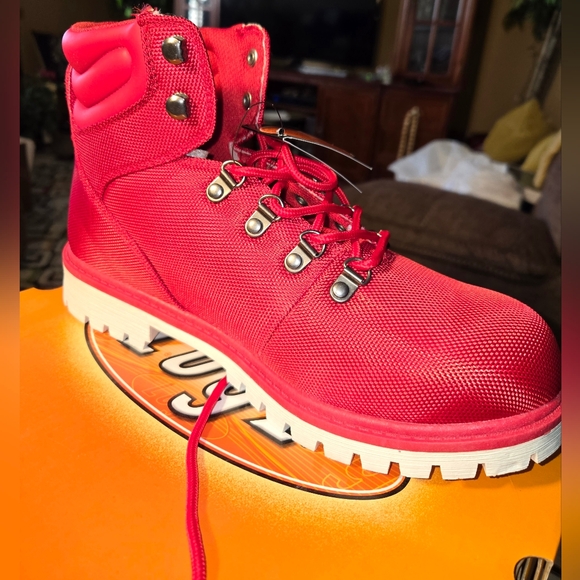 Lugz Women's Vibrant Red Combat Boots with White Soles NWTs - Picture 4 of 4